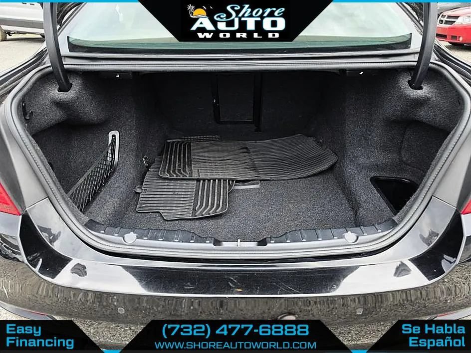 Used 2014 BMW 528i xDrive Sedan AWD/4WD image 18