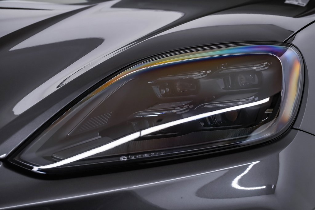 New 2026 Porsche Cayenne E-Hybrid Coupe image 7