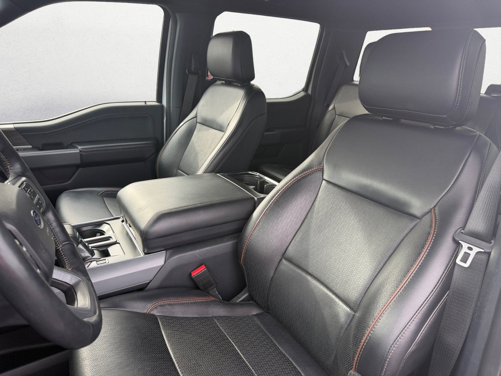 Used 2024 Ford F150 Lariat w/ FX4 Off-Road Package AWD/4WD image 8