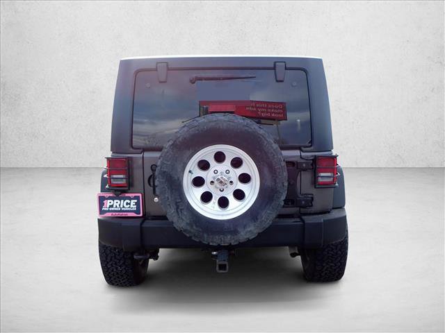 Used 2016 Jeep Wrangler Unlimited Rubicon w/ Connectivity Group video 3