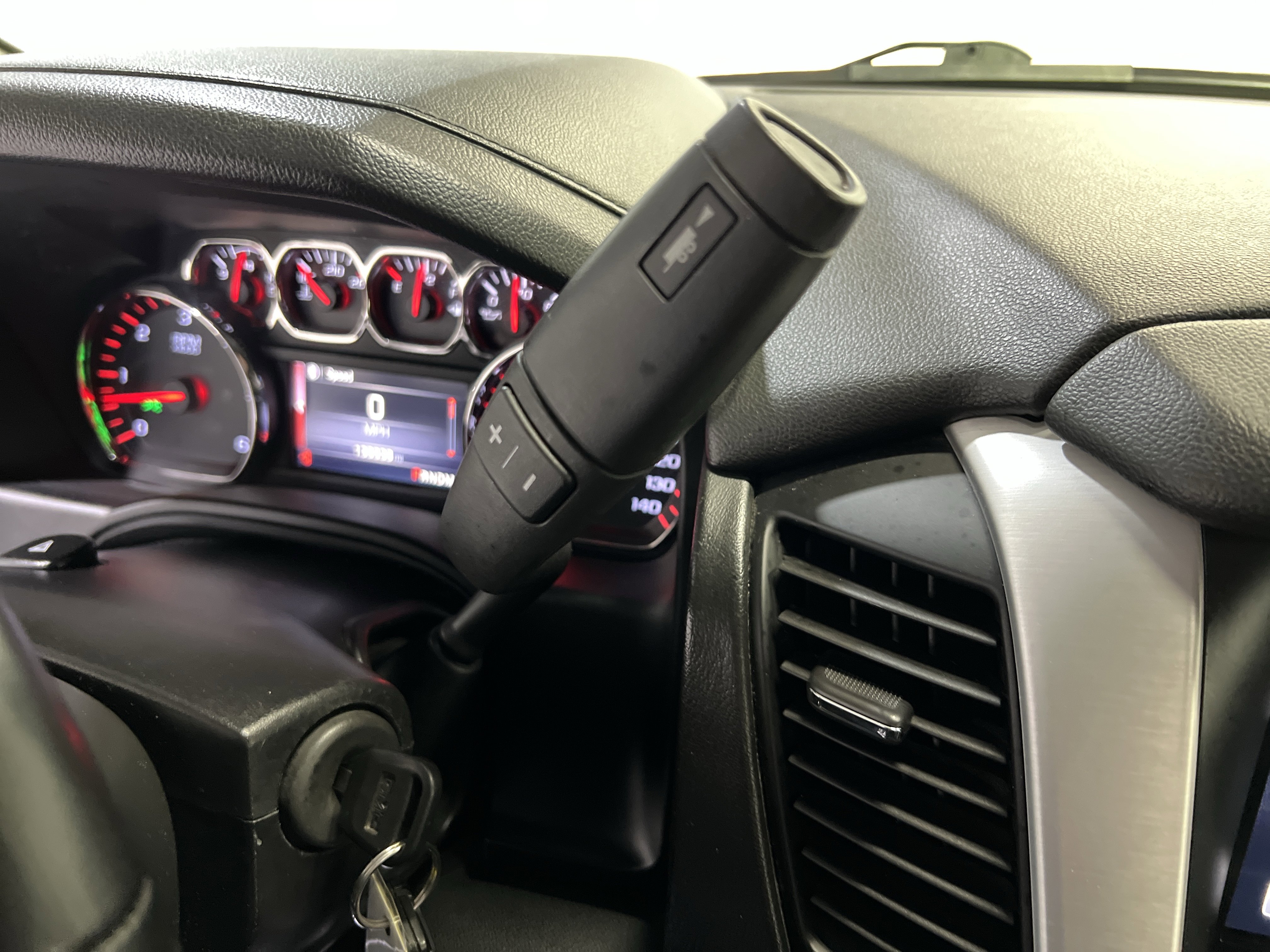 Used 2015 GMC Yukon SLE w/ Convenience Package AWD/4WD image 22