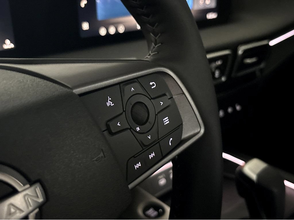 New 2026 Nissan Sentra SV w/ SV Convenience Package FWD image 16