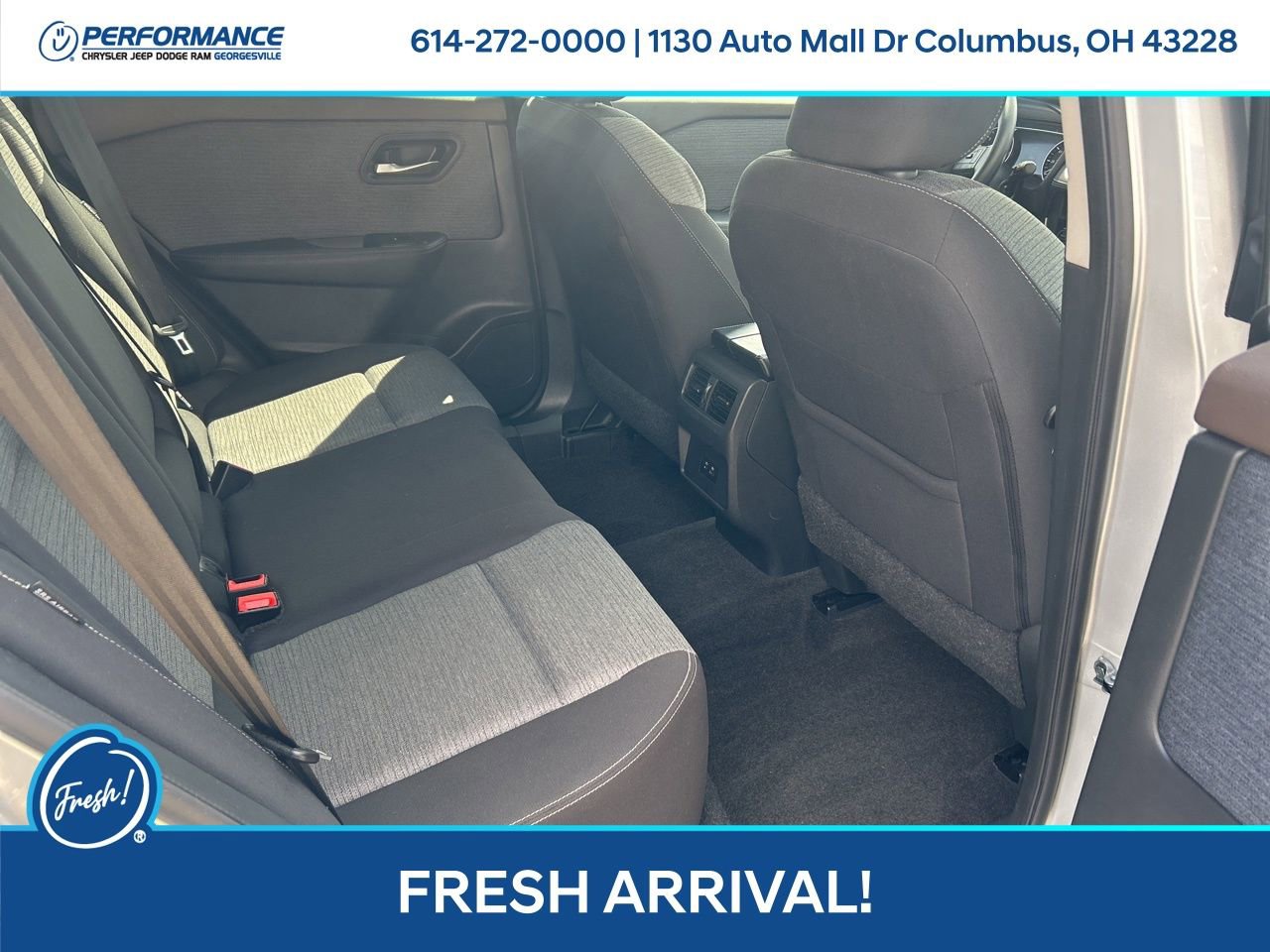 Used 2023 Nissan Rogue SV AWD/4WD image 15