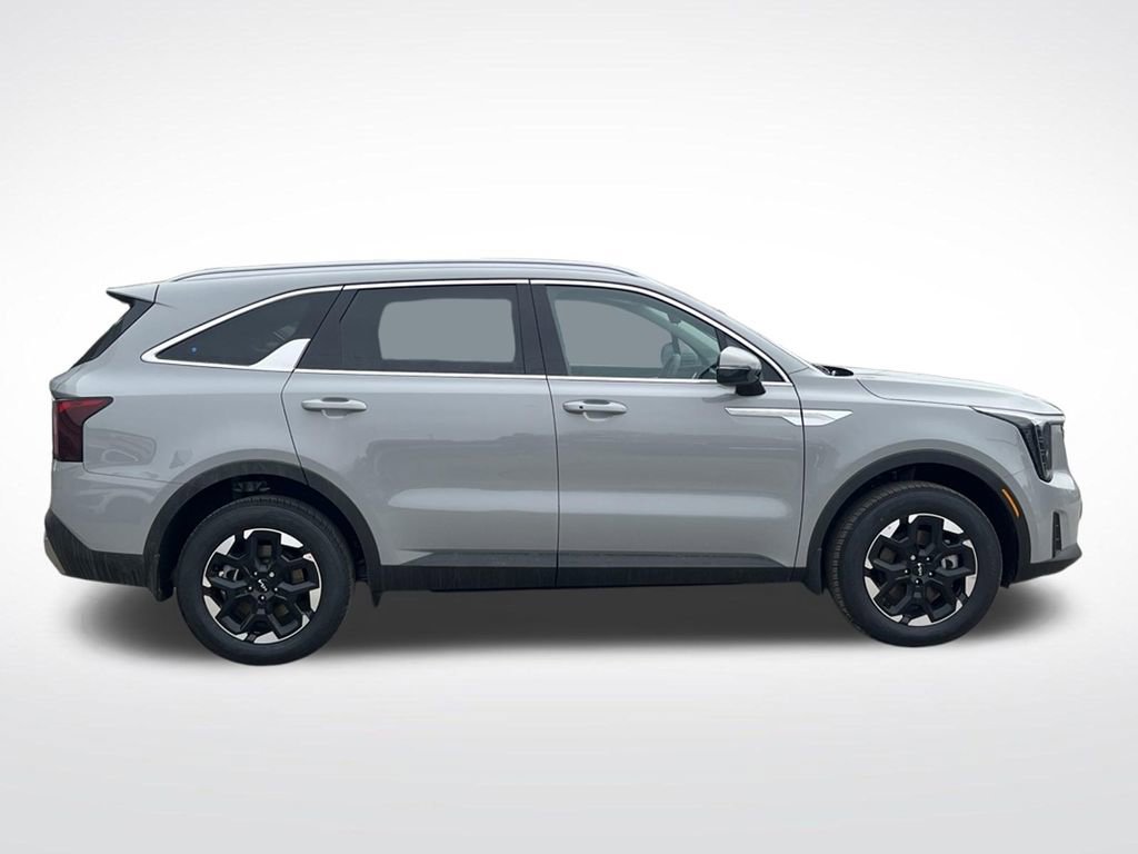 New 2026 Kia Sorento S AWD/4WD image 6