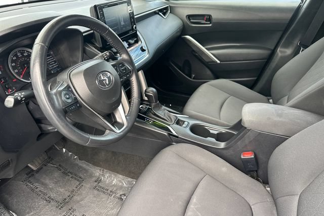 Certified 2022 Toyota Corolla Cross LE w/ Moonroof Package FWD image 12