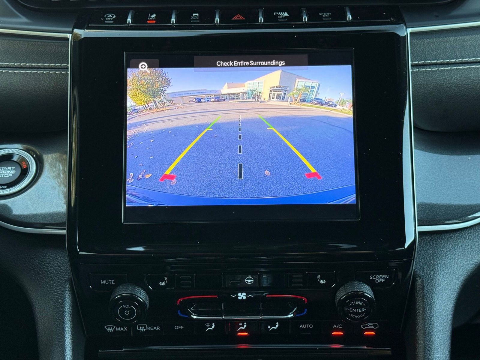 Used 2022 Jeep Grand Cherokee Altitude image 28