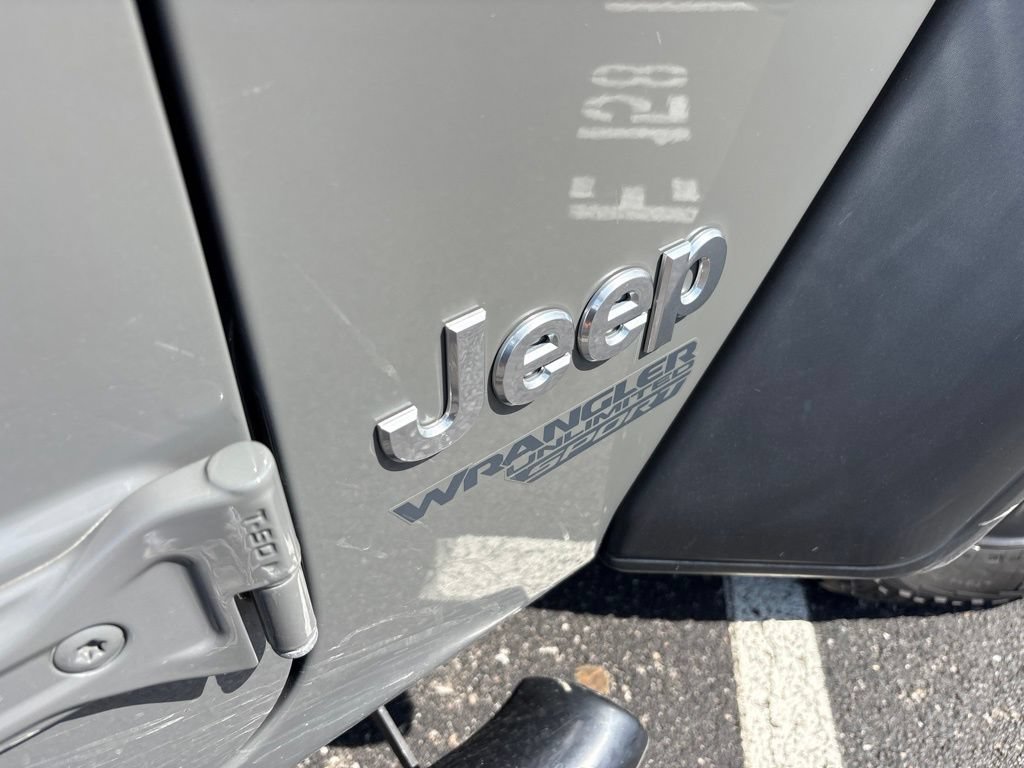 Used 2020 Jeep Wrangler Unlimited Sport AWD/4WD image 5