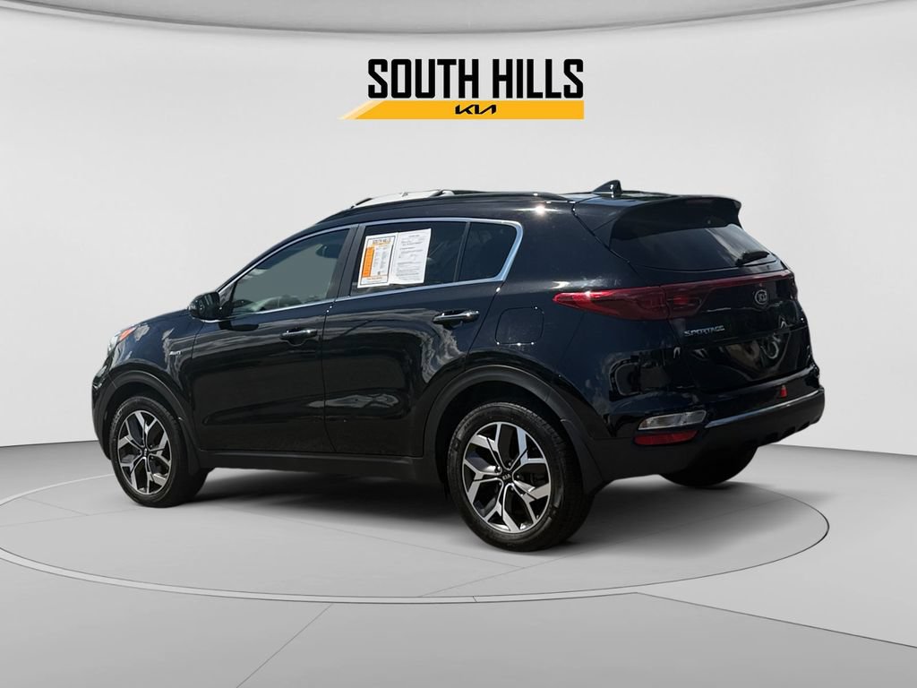Used 2020 Kia Sportage EX w/ EX Technology Package AWD/4WD image 3