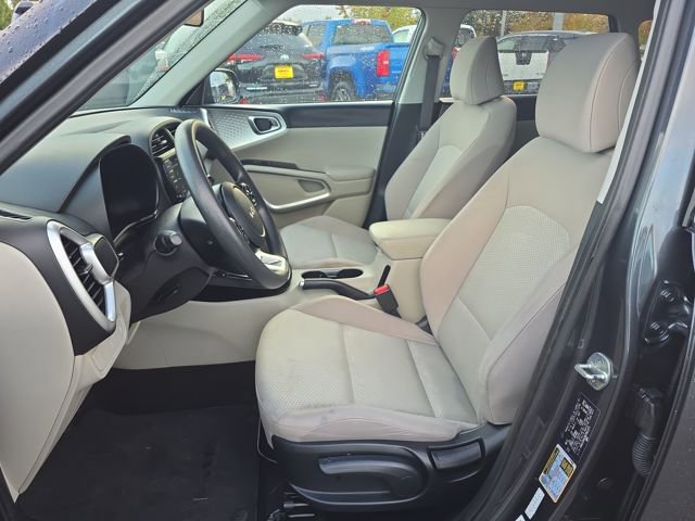 Used 2022 Kia Soul LX image 15