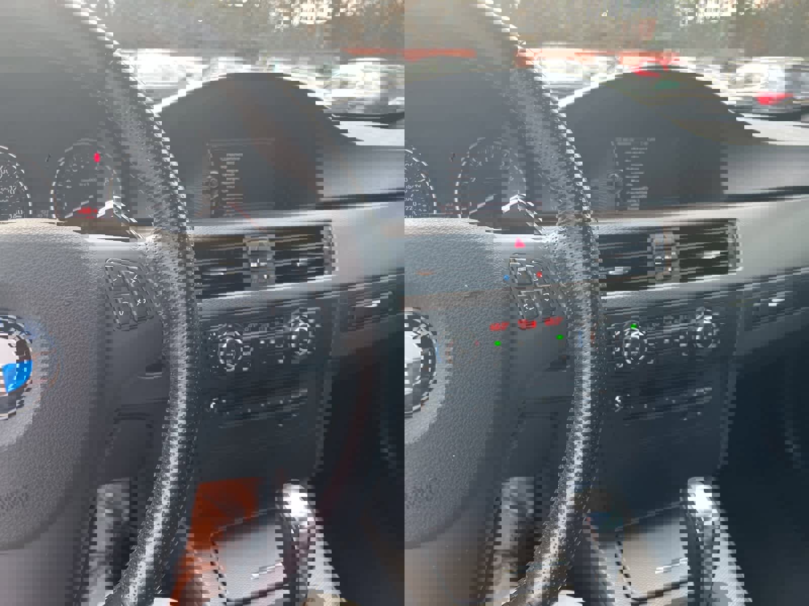 Used 2013 BMW 335i Convertible image 20