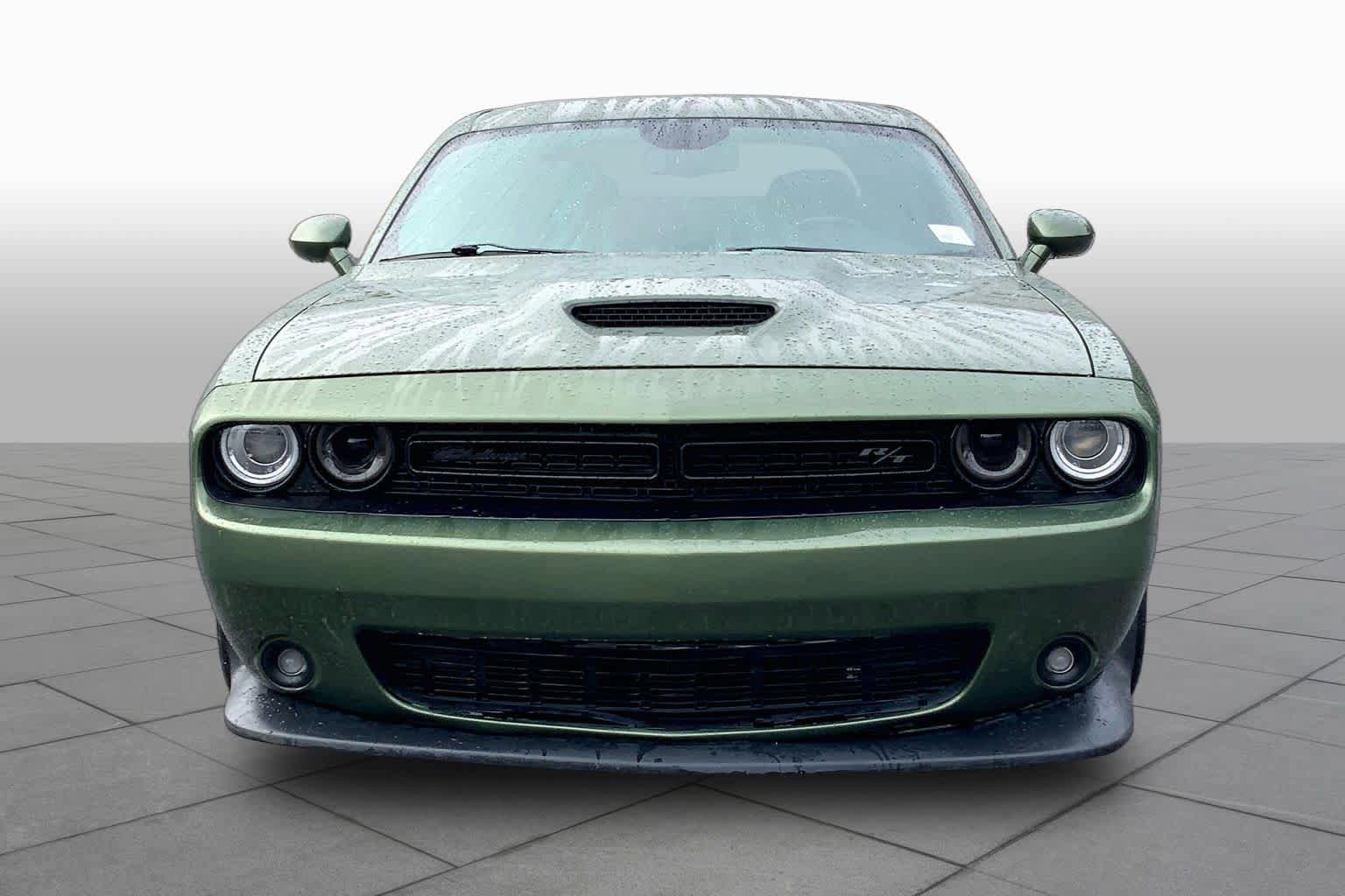 Used 2019 Dodge Challenger R/T RWD image 4
