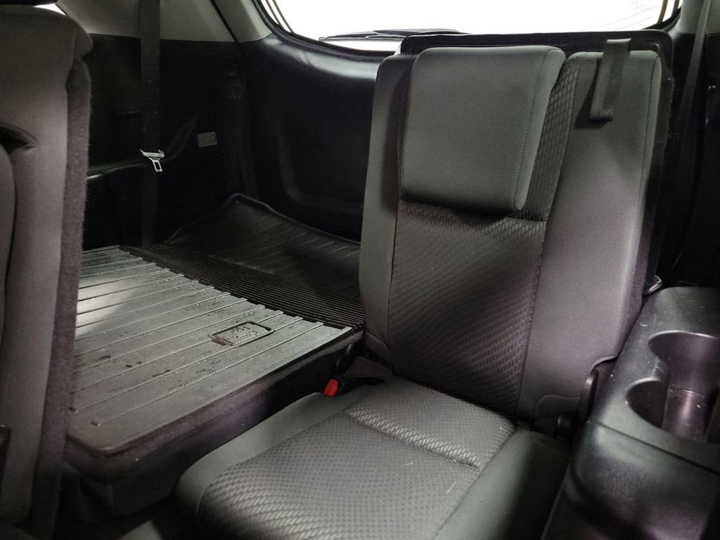 Used 2019 Toyota Highlander LE FWD image 21
