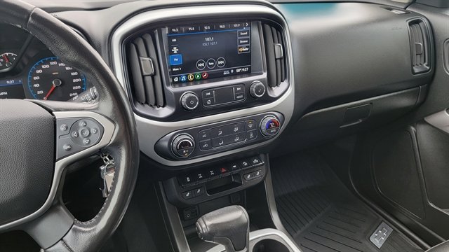 Used 2020 Chevrolet Colorado ZR2 image 30