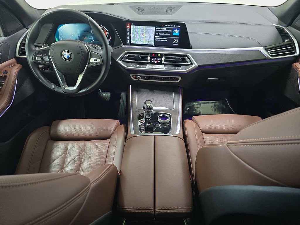 Used 2023 BMW X5 xDrive40i w/ Premium Package image 11