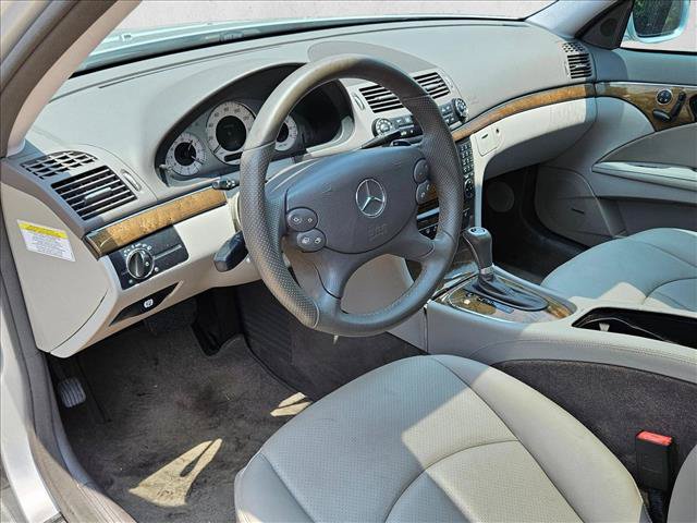 Used 2009 Mercedes-Benz E 350 Sedan image 10