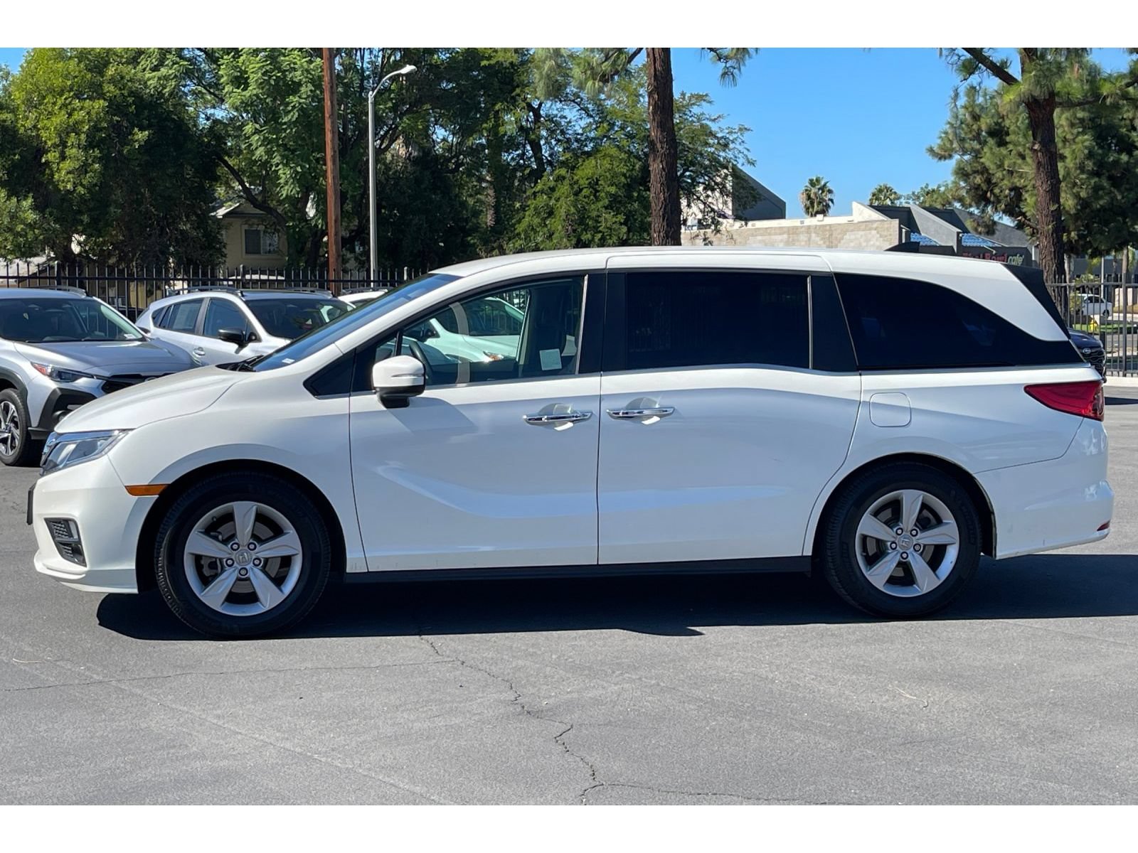 Certified 2019 Honda Odyssey EX image 2