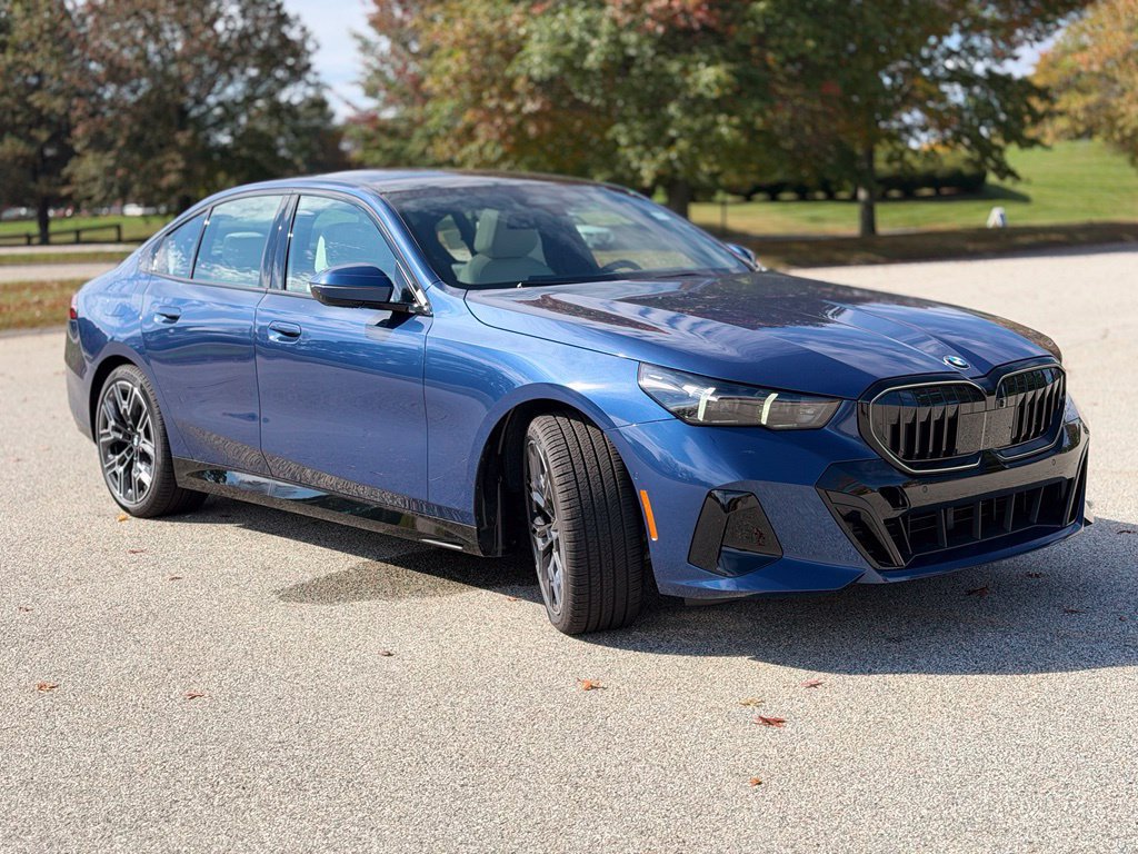 New 2027 BMW 540i xDrive w/ M Sport Package AWD/4WD image 9