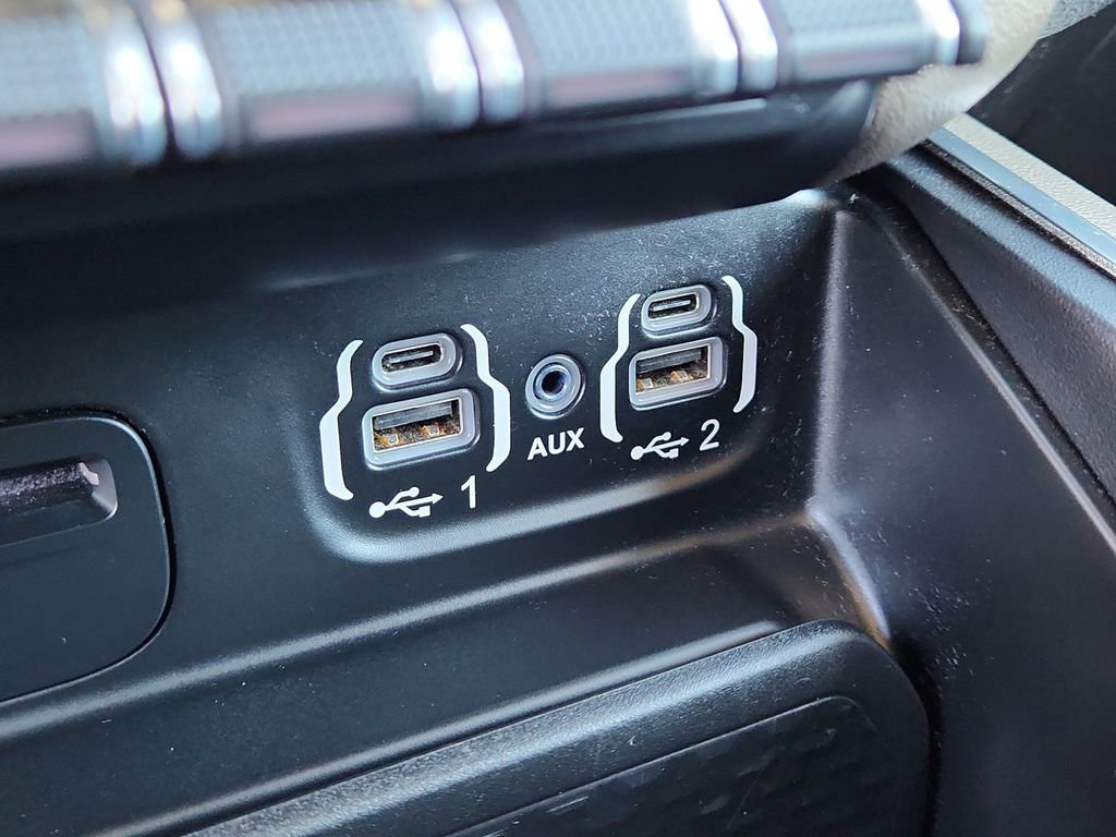 Used 2019 RAM 1500 Laramie image 24