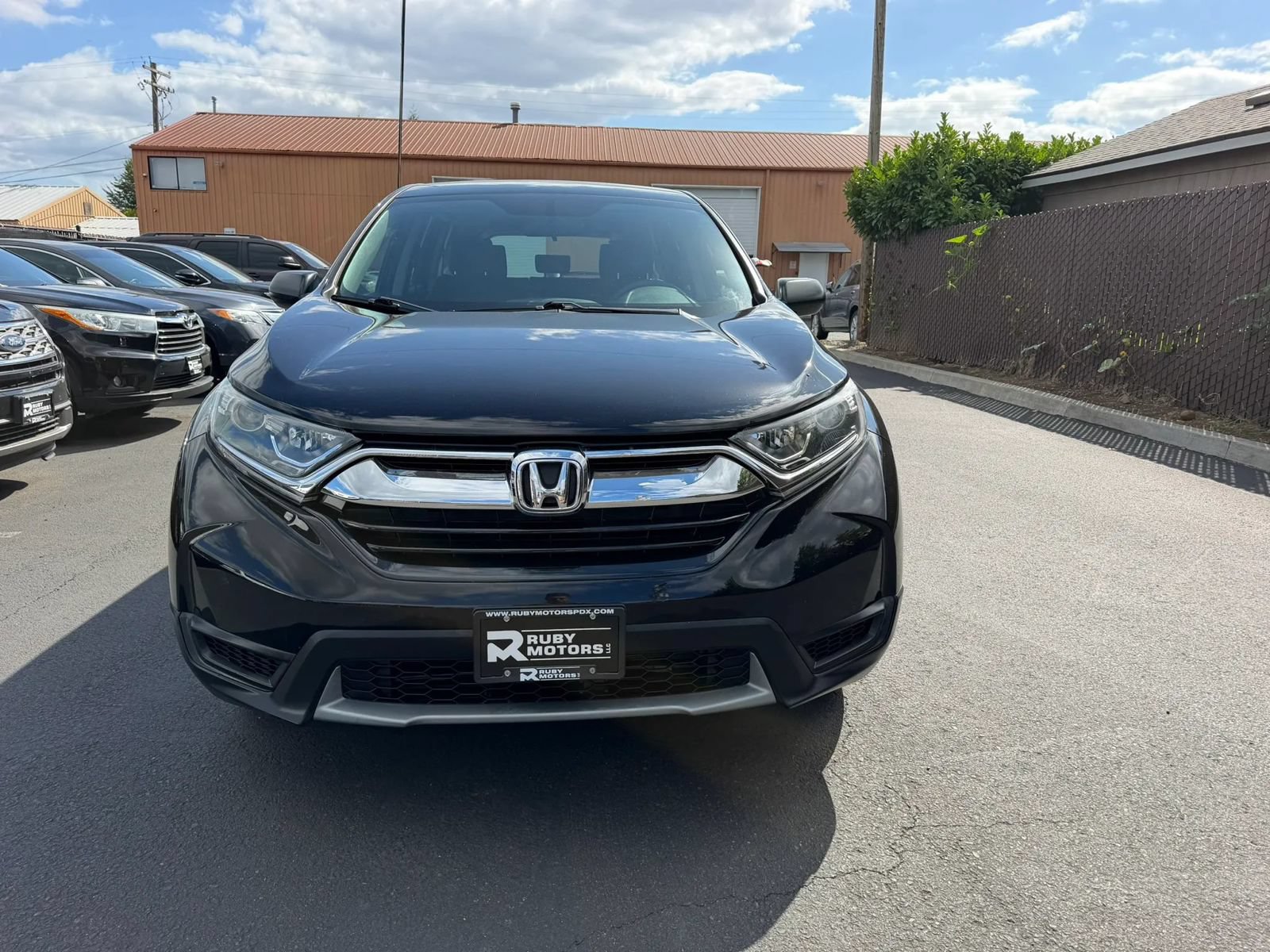 Used 2017 Honda CR-V LX image 2