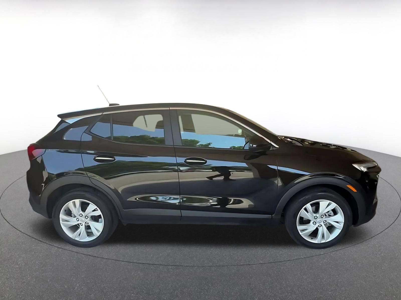 Used 2025 Buick Encore GX Preferred FWD image 16