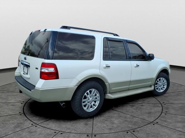 Used 2010 Ford Expedition 4WD image 4