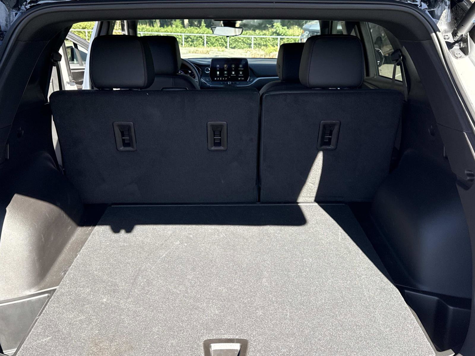 Used 2024 Chevrolet Blazer RS w/ Driver Confidence II Package image 33