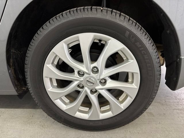 Used 2019 Nissan Sentra S w/ Appearance Package FWD image 8