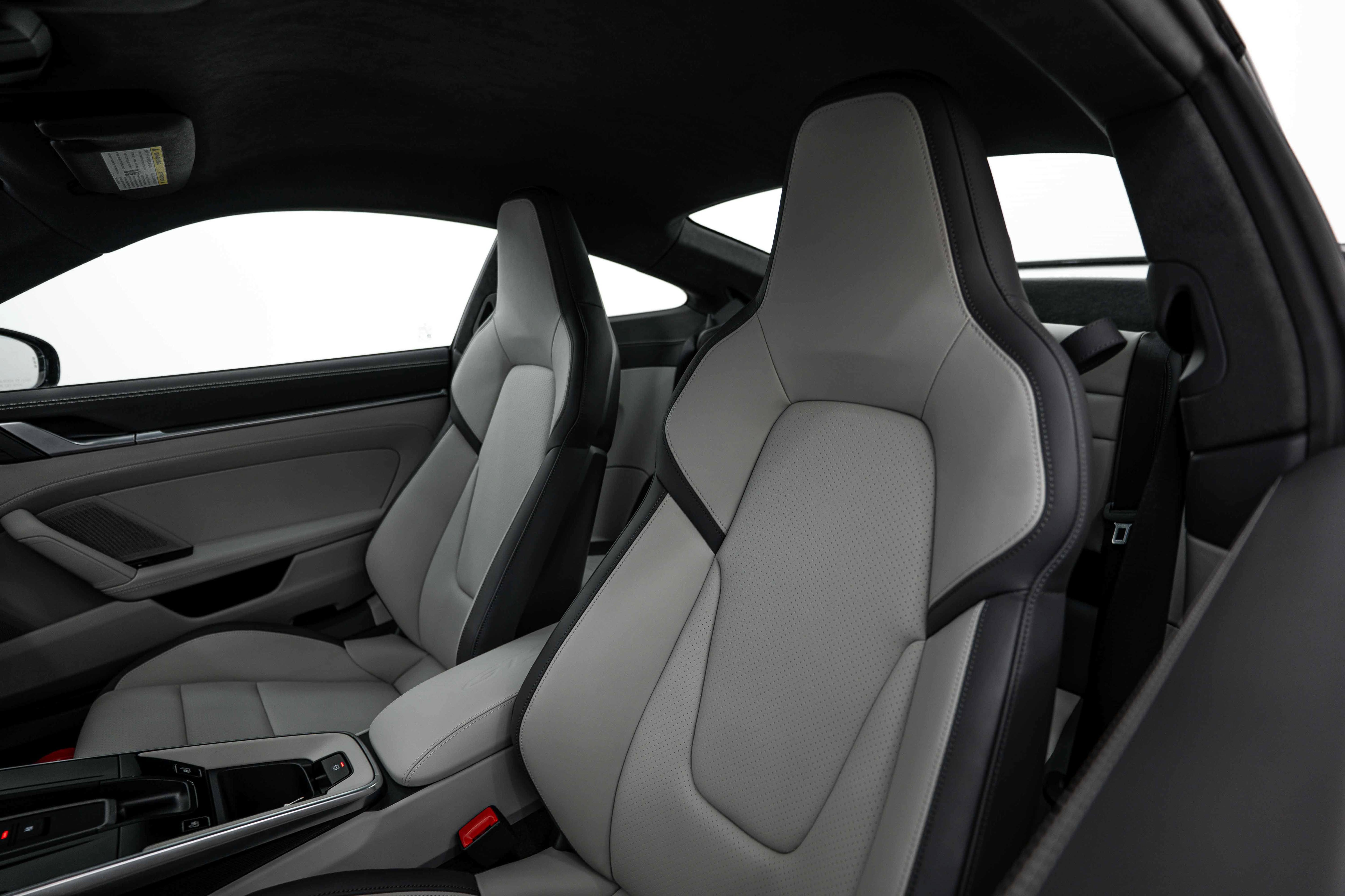 Certified 2026 Porsche 911 Carrera GTS RWD image 26