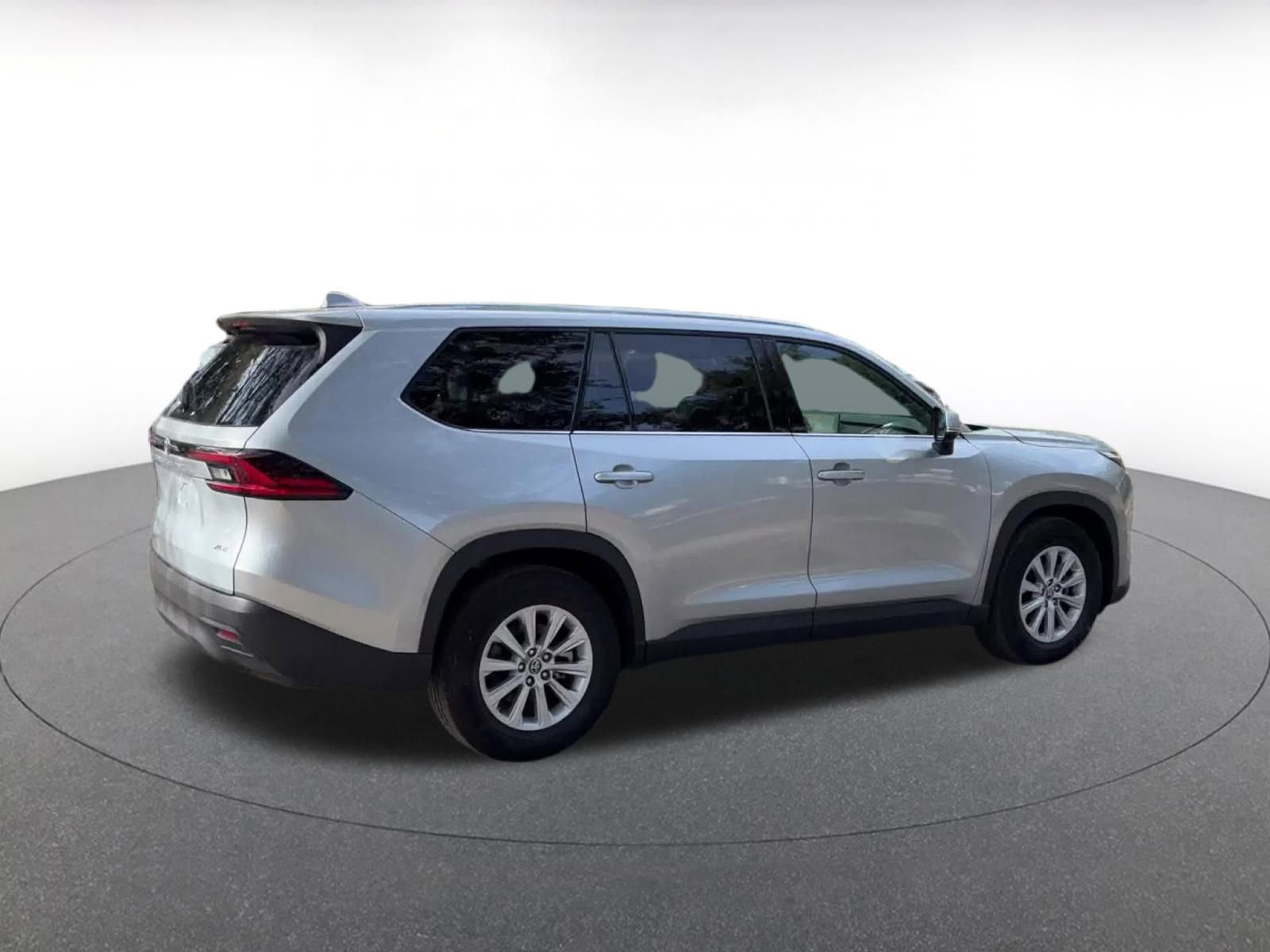 Used 2025 Toyota Grand Highlander FWD image 15