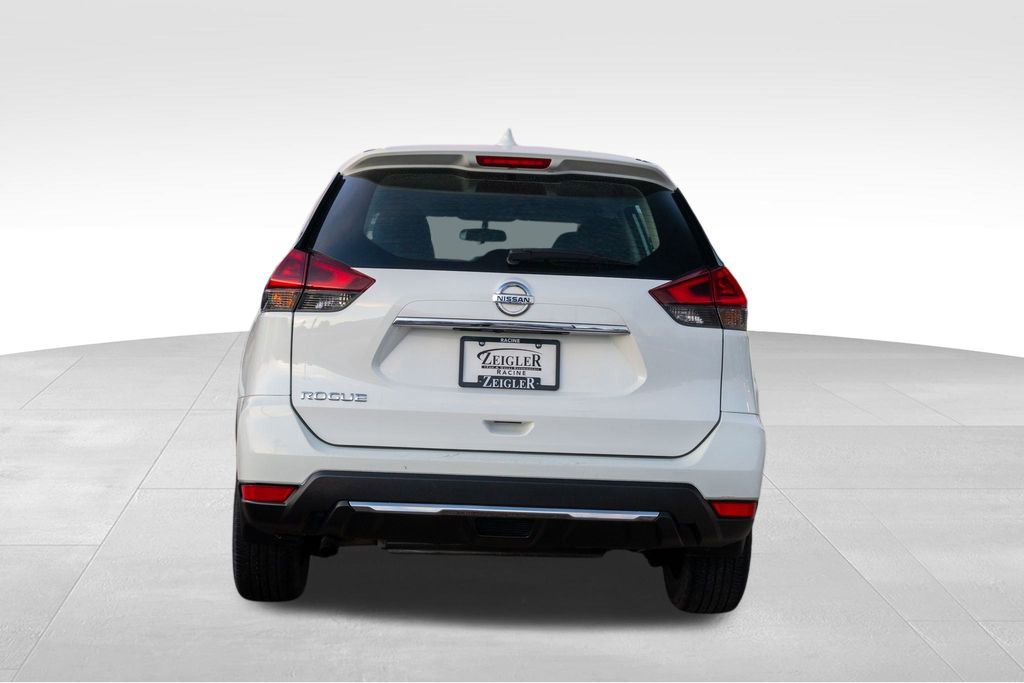 Used 2019 Nissan Rogue SV image 7