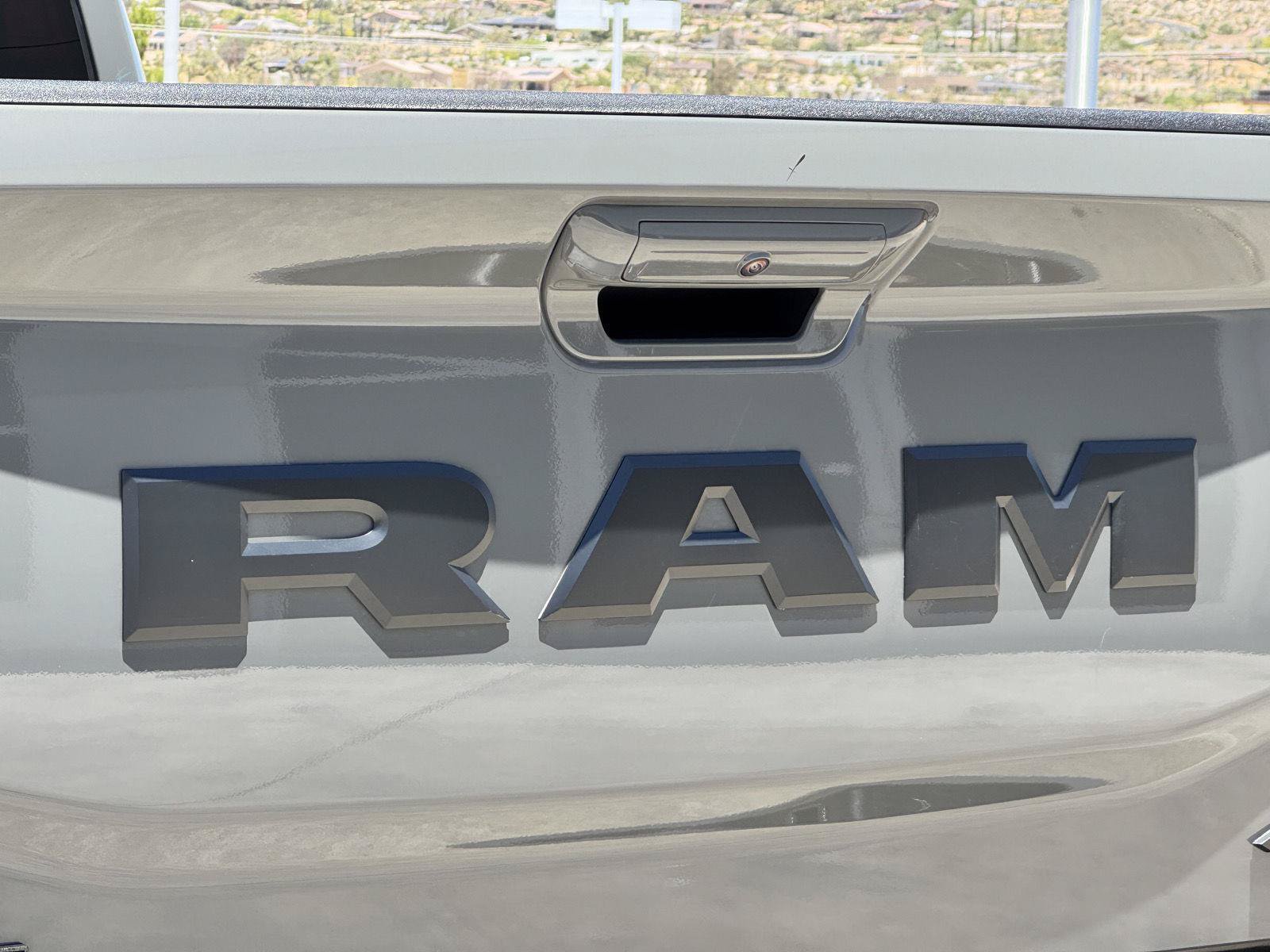 New 2026 RAM 3500 Laramie AWD/4WD image 13