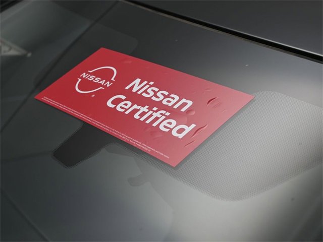 Used 2025 Nissan Sentra SR w/ SR Premium Package image 9