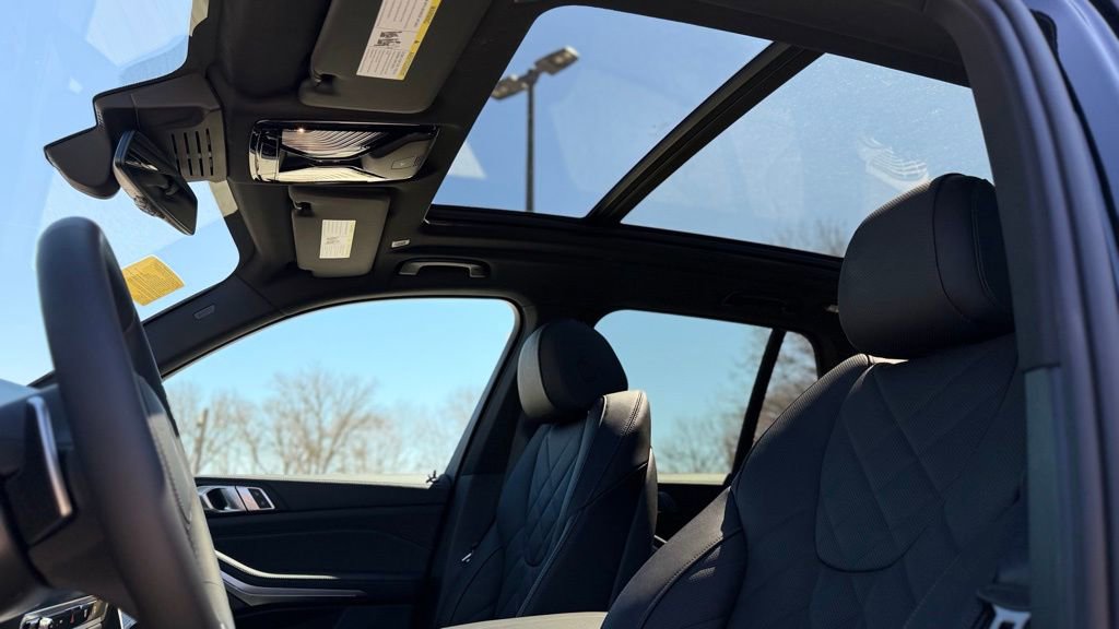 New 2026 BMW X5 xDrive40i w/ M Sport Package image 15