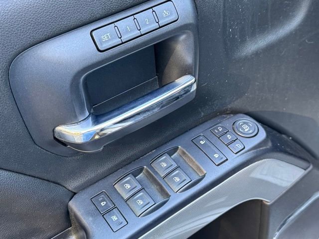 Used 2018 Chevrolet Silverado 1500 LTZ Z71 image 14