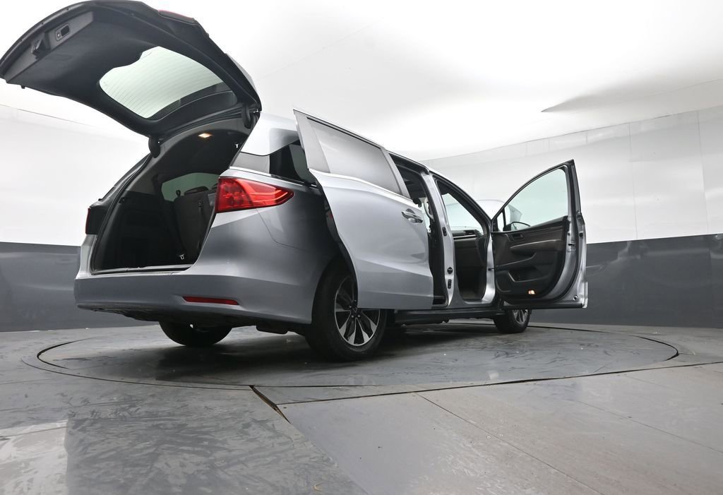 Used 2023 Honda Odyssey EX-L image 49