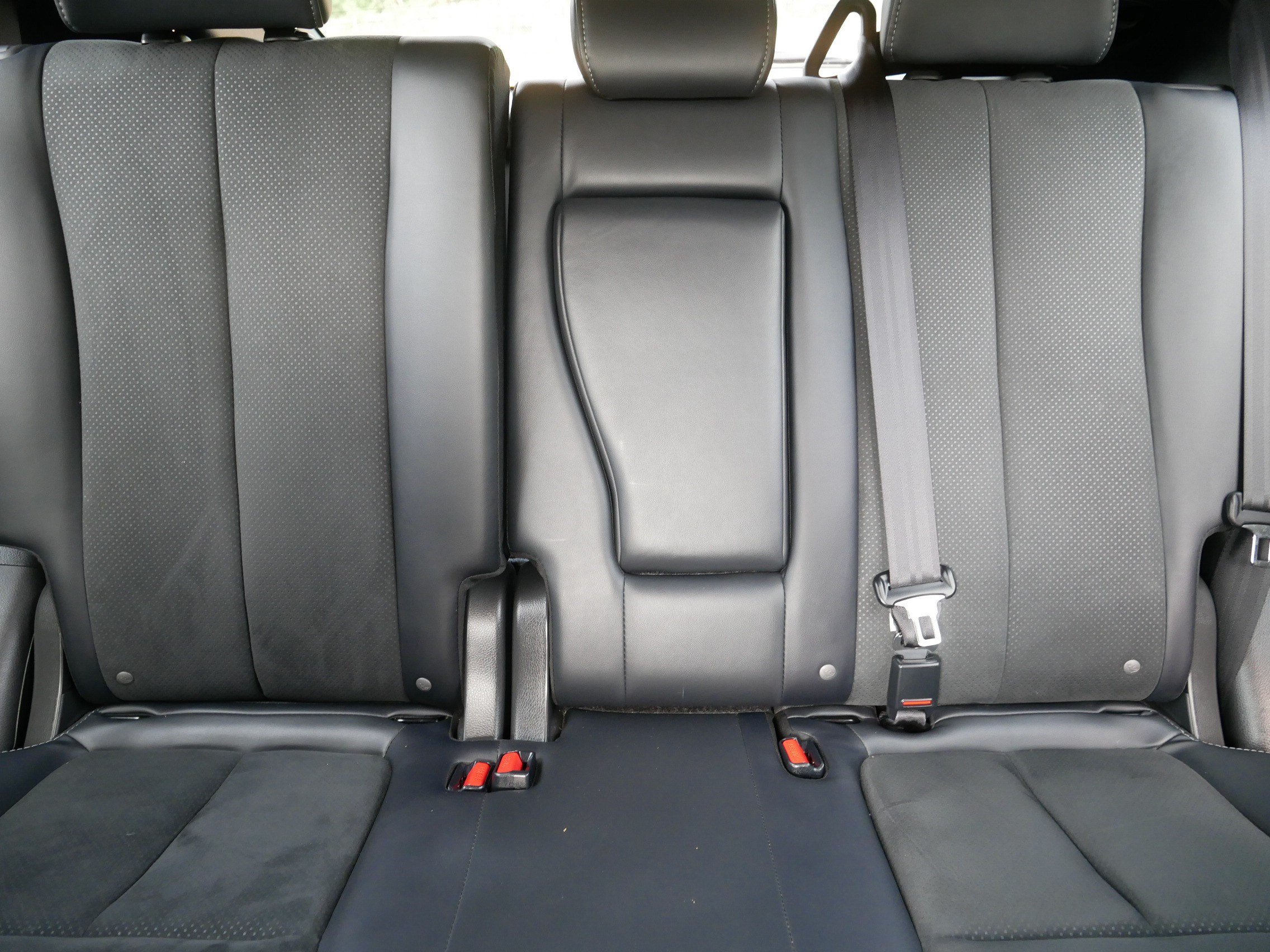 Used 2025 Mitsubishi Eclipse Cross SE AWD/4WD image 13