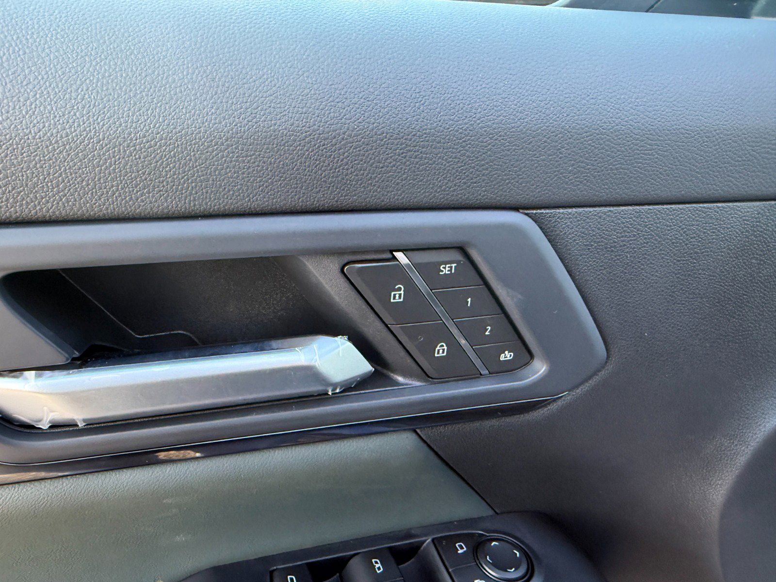 New 2026 GMC Terrain AT4 w/ Convenience Package III image 26