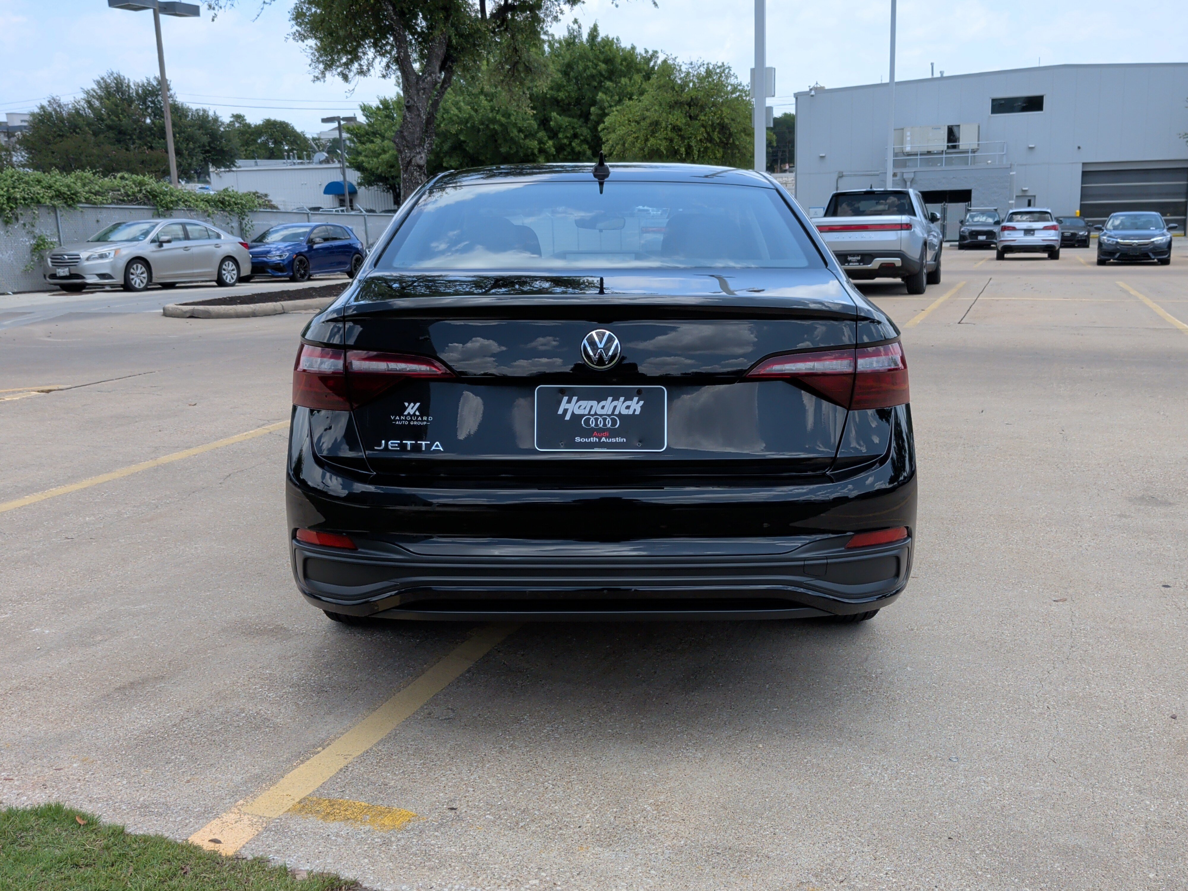 Used 2023 Volkswagen Jetta S FWD image 9
