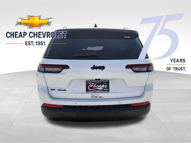 Used 2022 Jeep Grand Cherokee L Laredo AWD/4WD image 4