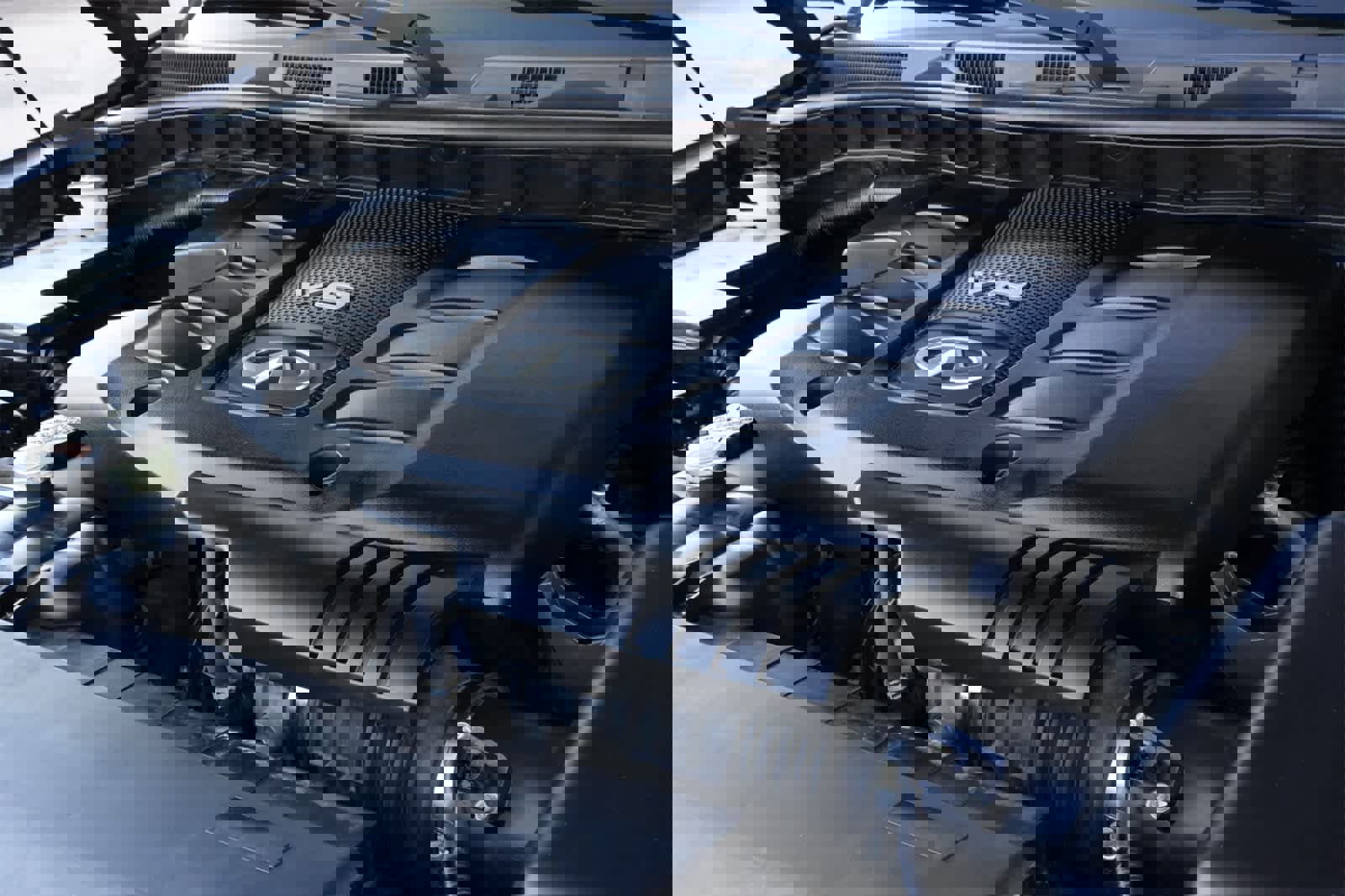 Used 2017 INFINITI QX80 2WD w/ Driver Assistance Package image 25