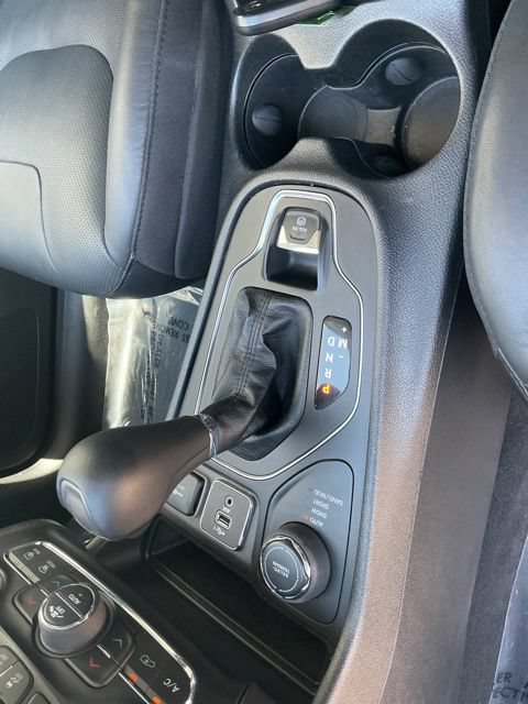 Used 2021 Jeep Cherokee Latitude Lux w/ Comfort/Convenience Group AWD/4WD image 26