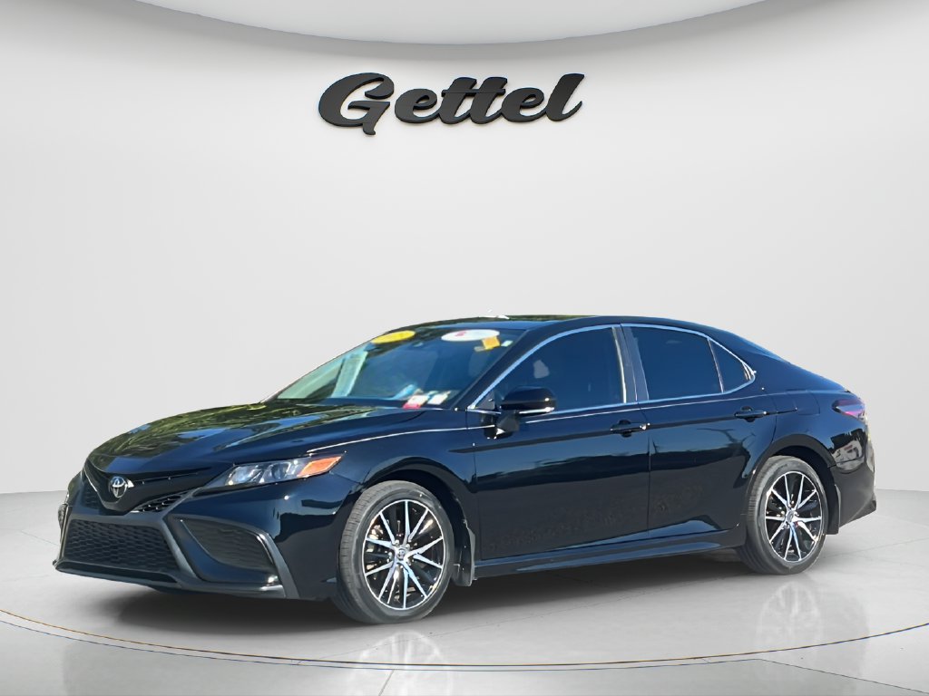 Used 2023 Toyota Camry SE w/ Convenience Package