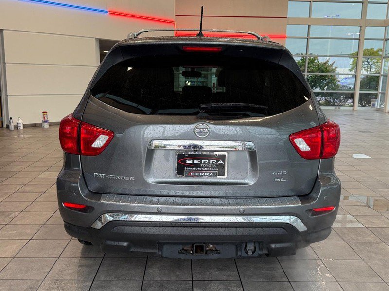Used 2018 Nissan Pathfinder SL w/ SL Premium Package AWD/4WD image 4