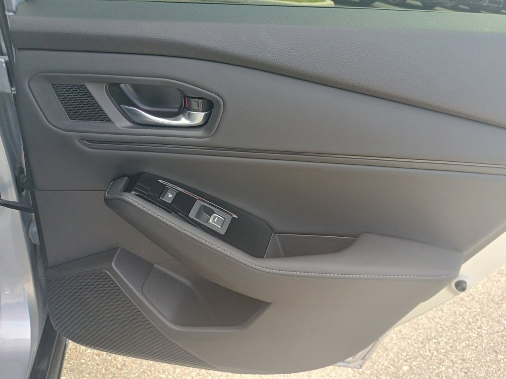 Used 2023 Honda Accord Touring image 19