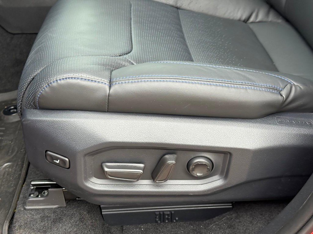 New 2025 Toyota Tundra Platinum w/ TRD Off-Road Package image 15