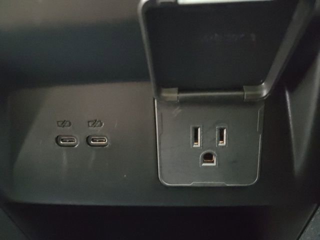 Certified 2025 GMC Acadia Elevation image 43