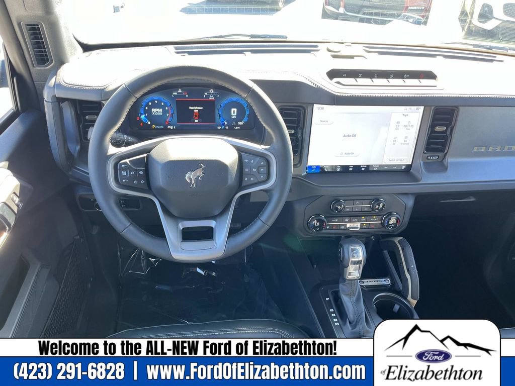 New 2025 Ford Bronco Badlands image 12