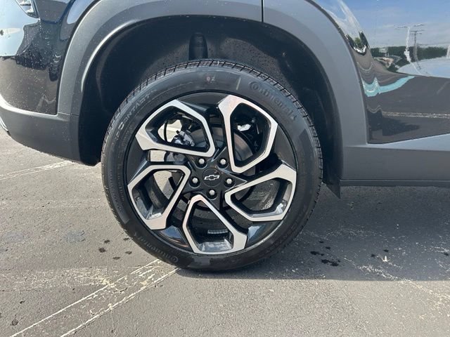 New 2026 Chevrolet Trax RS w/ Driver Confidence Package FWD image 4