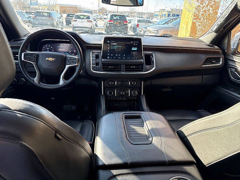 Used 2023 Chevrolet Suburban Premier AWD/4WD image 11