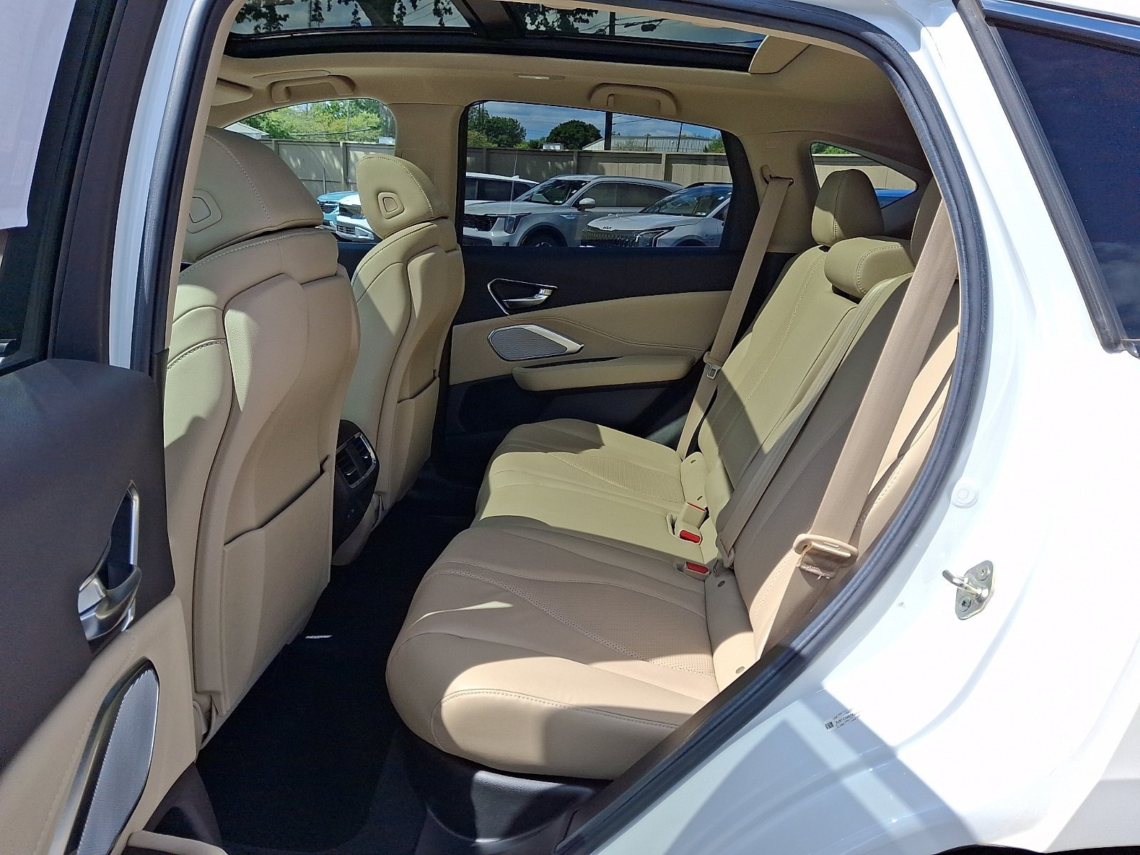 Used 2019 Acura RDX w/ Technology Package AWD/4WD image 11